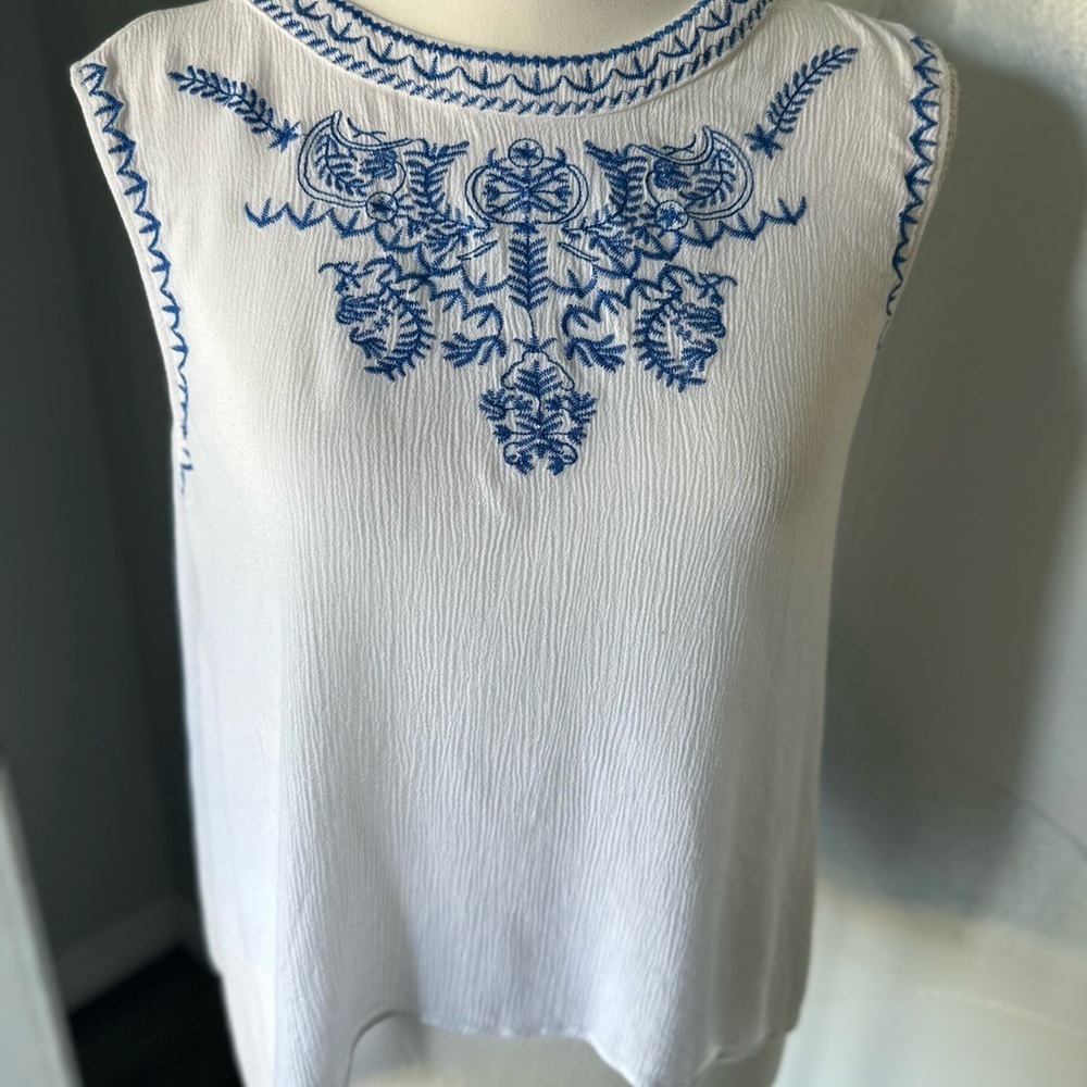 Embroidered White and Blue Women's Top - Picture 2 of 7
